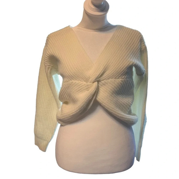 Zaful Cream Twisted Sweater women's size 6 cropped - Picture 1 of 6